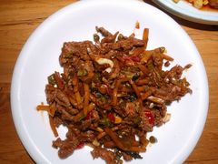 桂林酸笋紫苏炒牛腱-桂小厨广西菜(青秀万达店)
