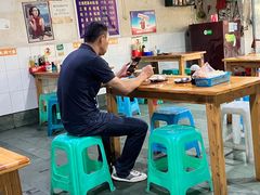 -越洋肖氏老米线(杨家坪店)