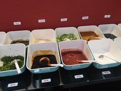 自助调料区-薛阿婆(北美新天地中心店)