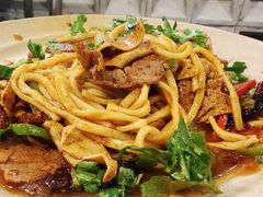 -方铲铲·成都板凳面(滨江银泰店)