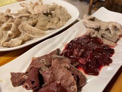 驴三宝-原汁原味驴庄(长岭村店)