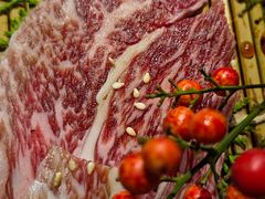 -山川小町·极番烧肉(新地假日广场店)