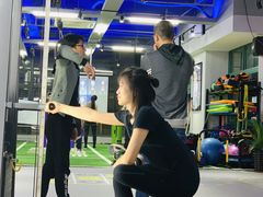 -AK健身普拉提拉伸私教馆(中八店)