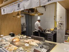 -赶海部落海鲜城(海阳路店)