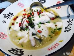 -湘阁里辣(沙井华润万家店)