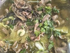 -谢老五跷脚牛肉·非遗传承店