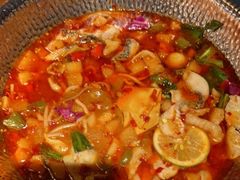 -隔壁老王·家常云南菜(花巷店)