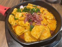 蒜香火腿包浆豆腐-云海肴·汽锅鸡·云南菜(广安门天虹店)