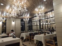 -红房子西菜馆(淮海中路店)