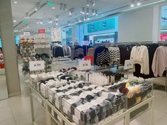 -H&M(鹏欣水游城店)