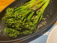 扒西兰苔香松-曼乐辰餐厅(中庚漫游城店)