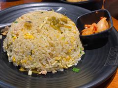 酸腌菜肉丝炒饭-麒麟风烤牛肉·云南烧烤小排档(丹凤街店)