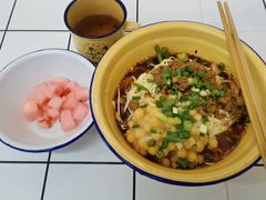 -攉转金牌豌杂面(安泰店)