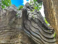 -梭布垭石林景区