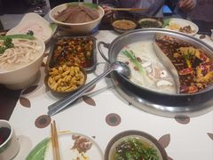 -江北北火锅馆·公路夜市(魏公村店)