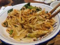 油泼面-老白家面馆(测绘东路总店)