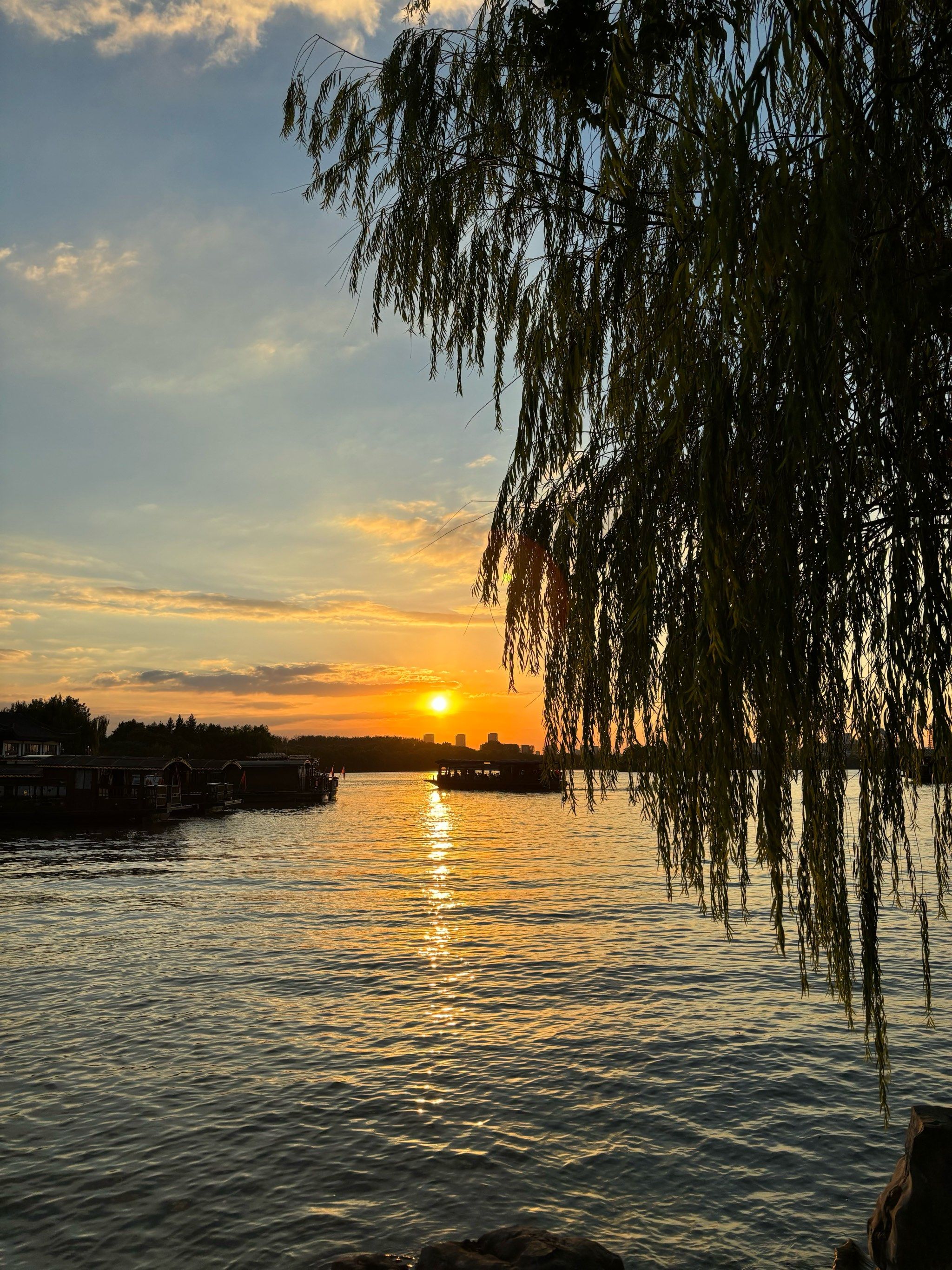 今天的日落真美好