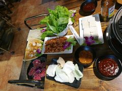 -小泥炉烤肉烧烤大排档