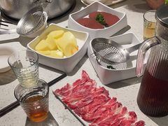 -潮牛壹号鲜牛肉火锅(光谷天地店)