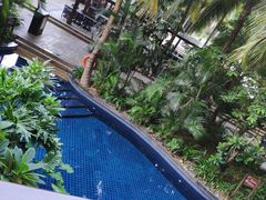 -三亚湾海居铂尔曼度假酒店