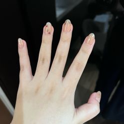 -刘娟美甲沙龙