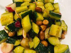 -清真·玛丽亚新疆菜主题餐厅(浙江中路店)