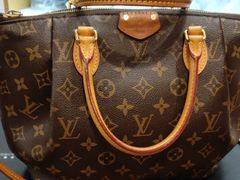 -爱革·洗衣改衣·洗鞋修鞋·洗包修包·奢侈品护理(宝地广场店)