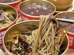 -万方圆拌粉瓦罐汤(恒茂华城店)