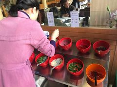-羊家胡同·龙虾烧烤火锅(龙汇路店)