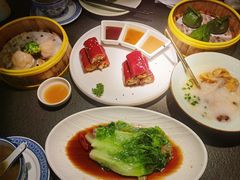 -蝴蝶里·粤菜·点心(滨江龙湖店)