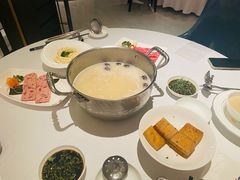 -红雀围·海鲜火锅(陆家嘴中心店)