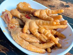 二孃鸡爪爪-二孃鸡爪爪(东风路总店)