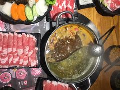 -呷哺呷哺 黄金牧场 (欢乐谷店)