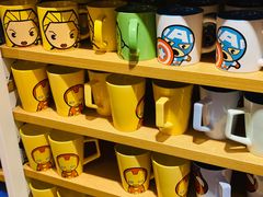 -名创优品(北京新中关购物中心地铁层店)