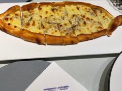 蘑菇奶酪皮塔-伊斯坦布尔土耳其清真咖啡餐厅