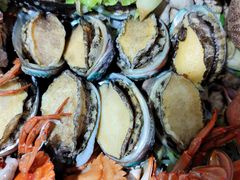 浇汁鲍鱼-桔子海鲜烧烤大排档(台东店)