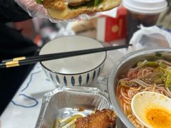 -必胜客(龙泉万达店)