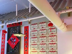 -思博半步颠小酒馆(梦时代店)