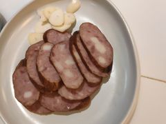 哈尔滨红肠-东方饺子王(新奥购物中心店)