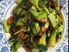 -张记老街里海鲜美食城(劈柴院店)