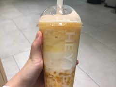-喜茶(杭州滨江宝龙店)