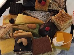 -小天鹅戴斯酒店鲸鲨百汇创作料理
