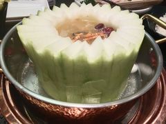 -得意咚瓜·顺德鱼生·冬瓜火锅(深圳首店)