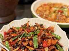 -洞庭鲜湘菜餐厅