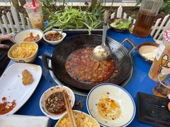 -黔老锅地摊火锅(盐务街店)