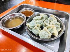 粉丝韭菜饺-南宁市连升风味小吃店