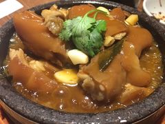 -云海肴·汽锅鸡·云南菜(天山百盛优客店)