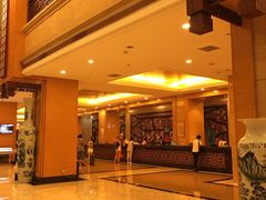 -张家界大成山水国际大酒店