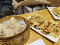 猪肉白菜锅贴-嘉和一品粥(山水店)