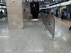 -铁西广场(地铁站)